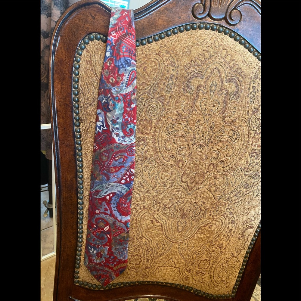 Men’s tie